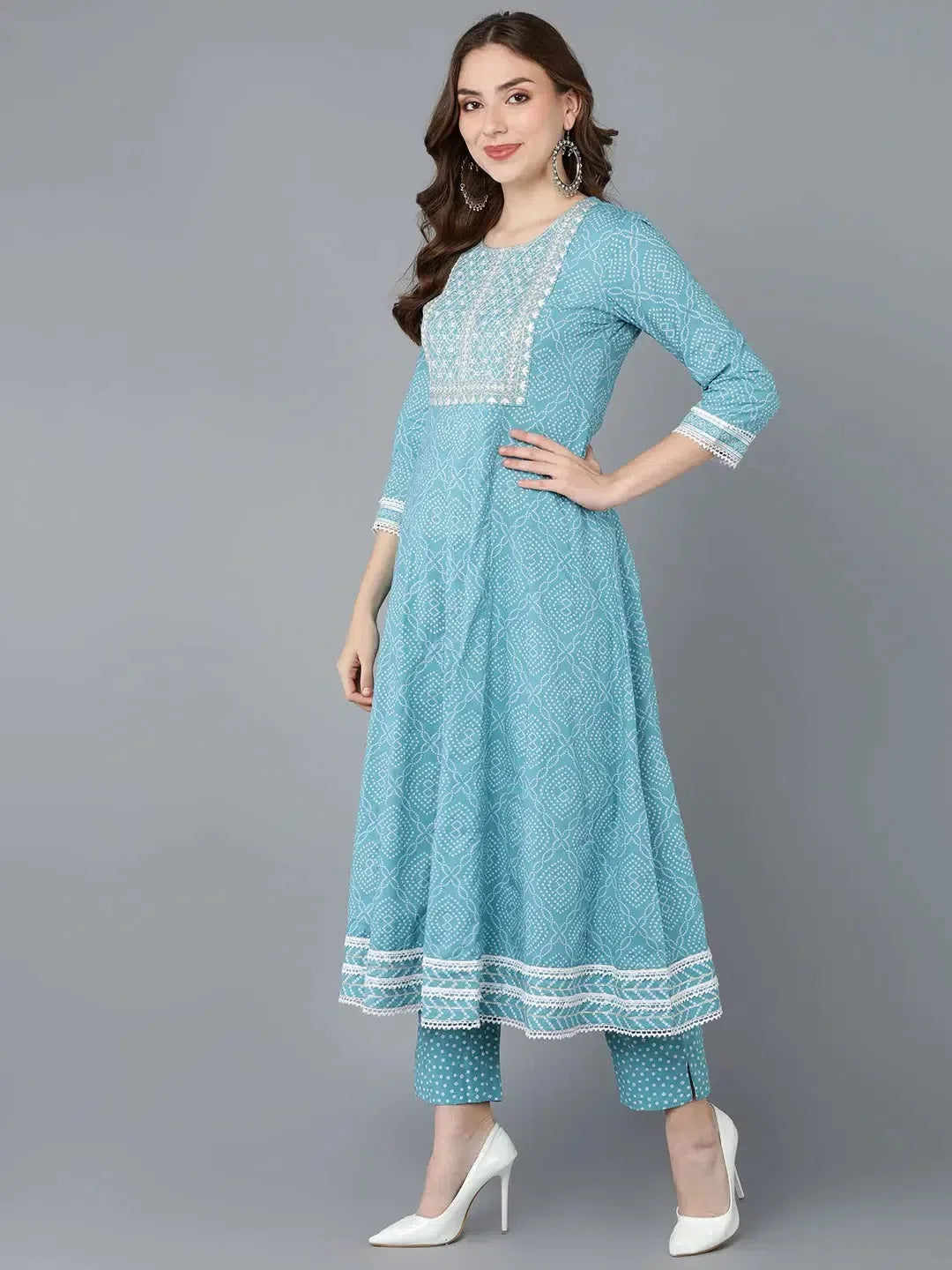 Blue Embroidered Anarkali Kurta Set | Women's Kurta Sets