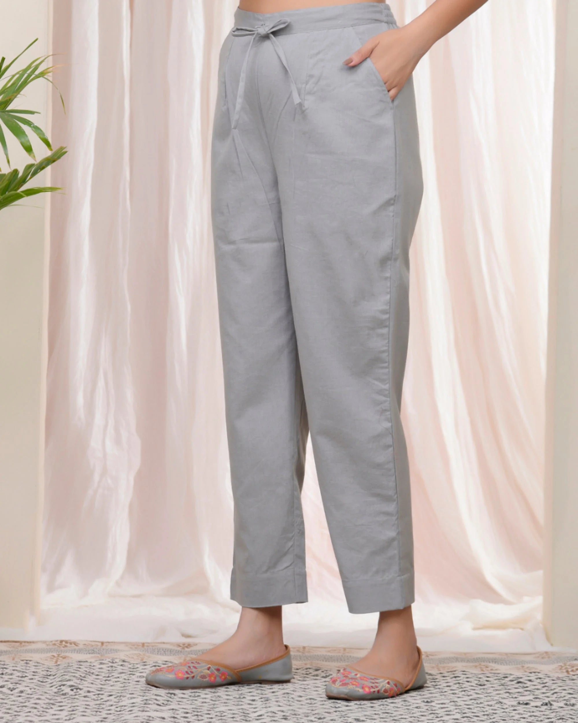 Women Grey Cotton Flax Solid Straight Pants