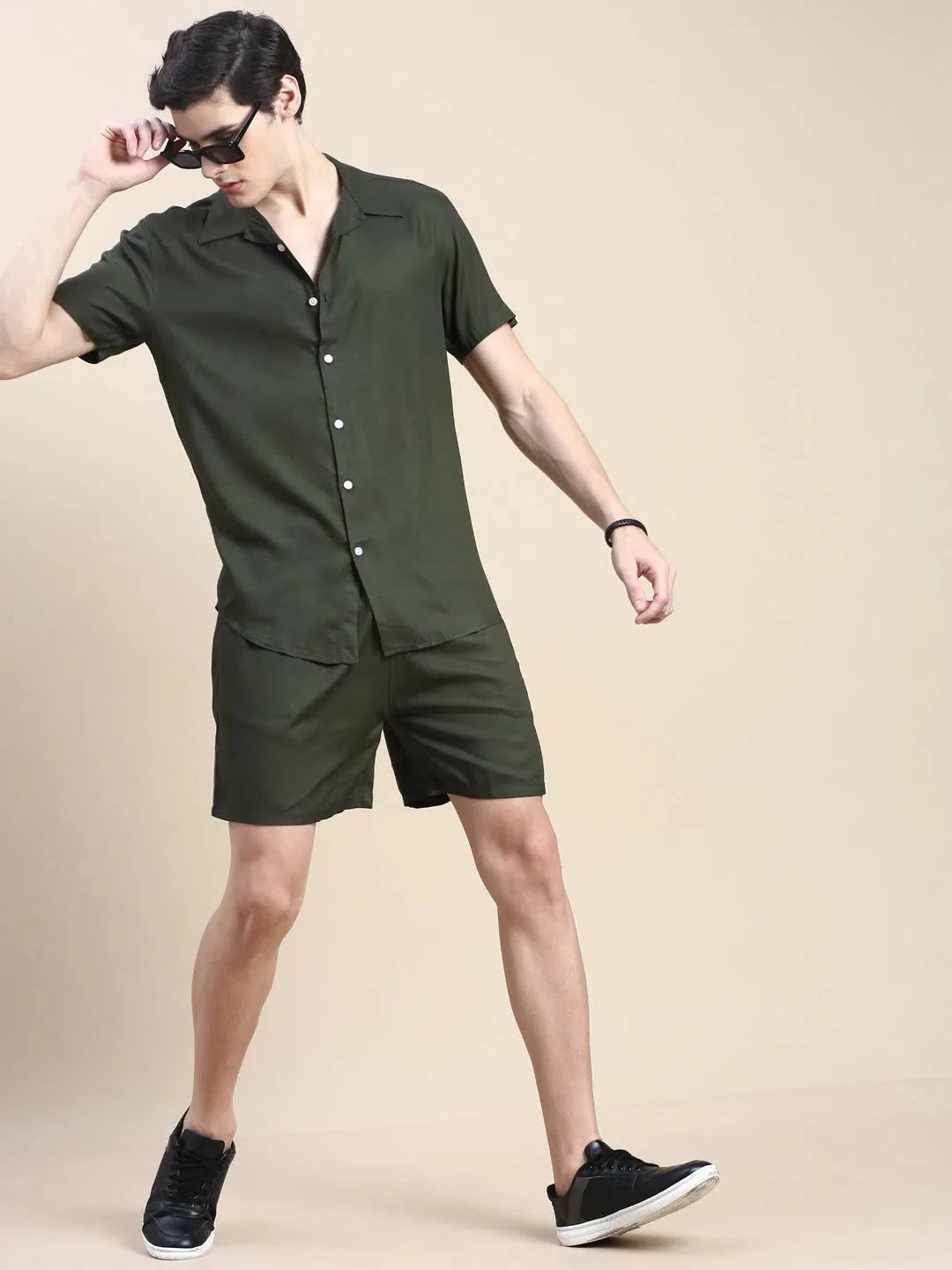 Men's Green Solid Cotton Casual Co ord Set | Two Piece Sets