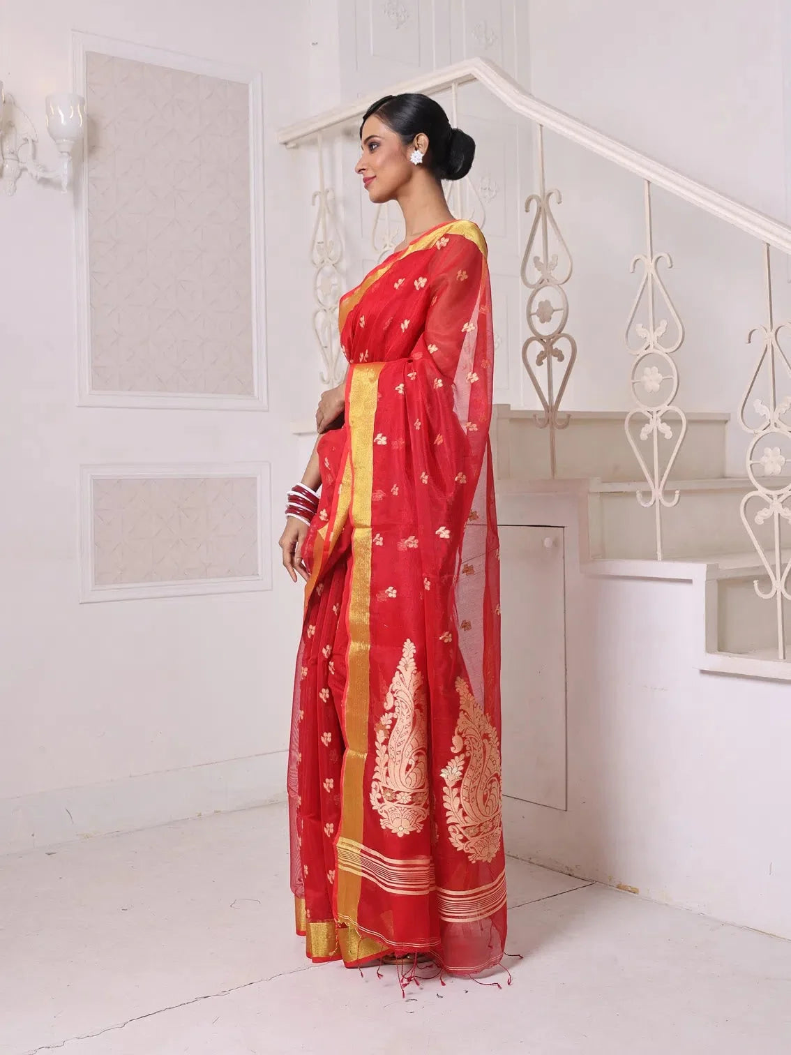 Red Cotton Saree with Zari - Indian Sarees Online
