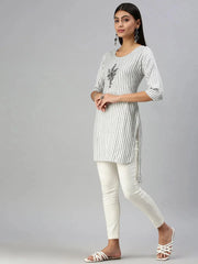 Women's White Printed Straight Kurti-SKC3166A-White