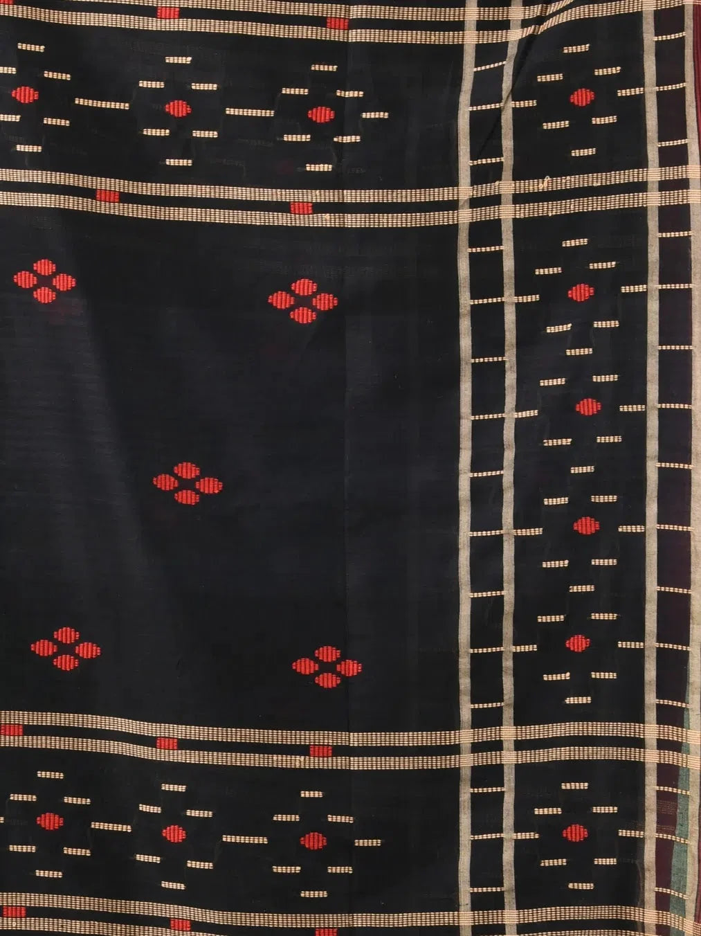 Black Cotton Saree: Soft Texture & Ethnic Motifs