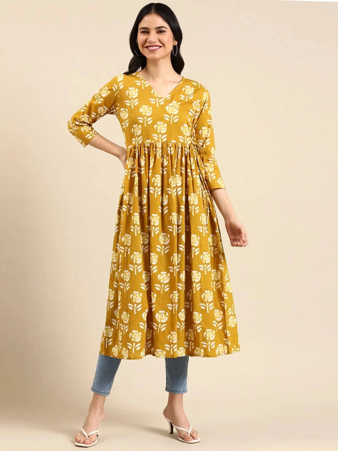Stylish Yellow Printed Cotton A-Line Indian Kurta for Women