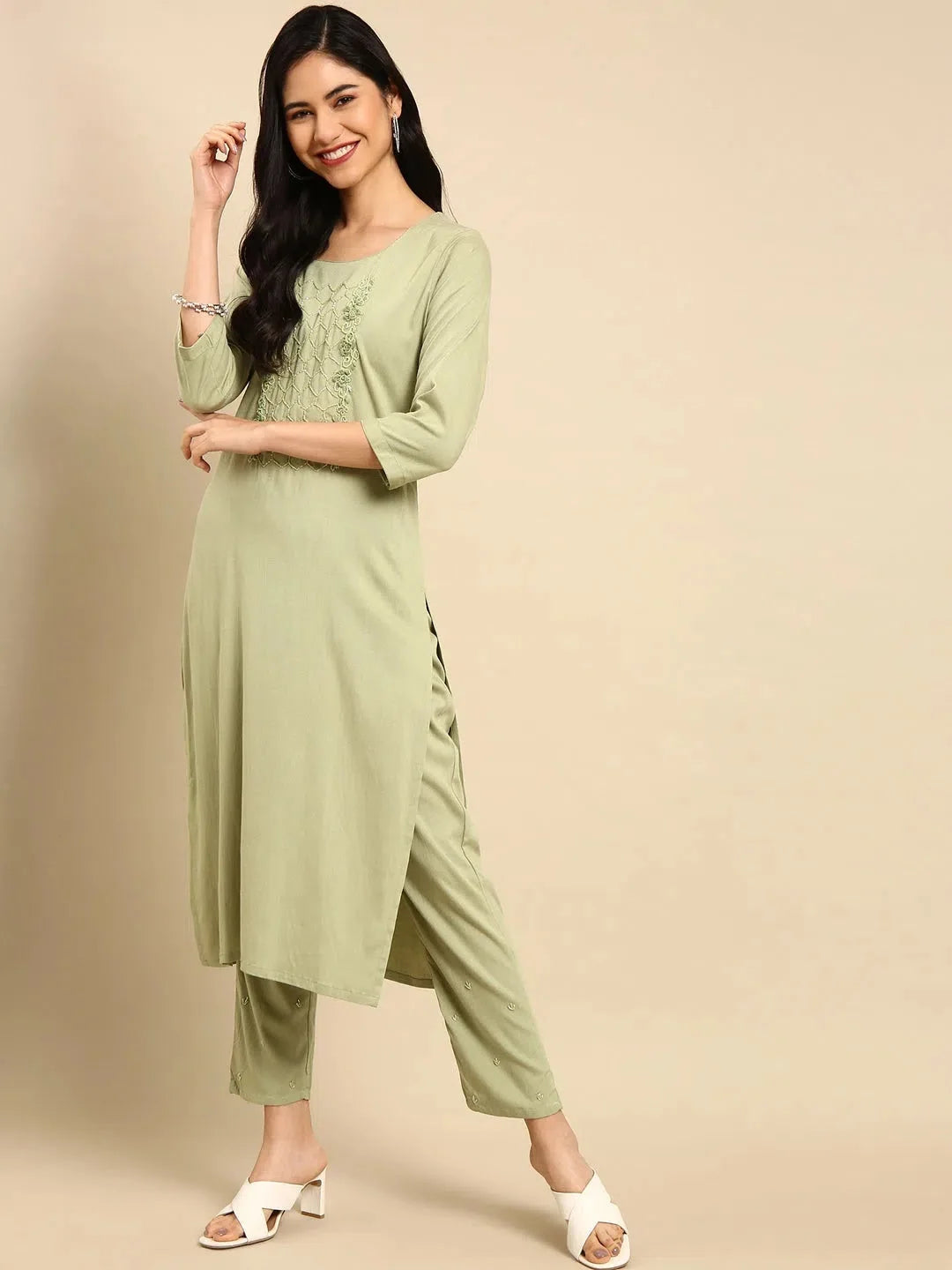 Green Solid Cotton Kurta Set for Women | Indian Kurta Sets