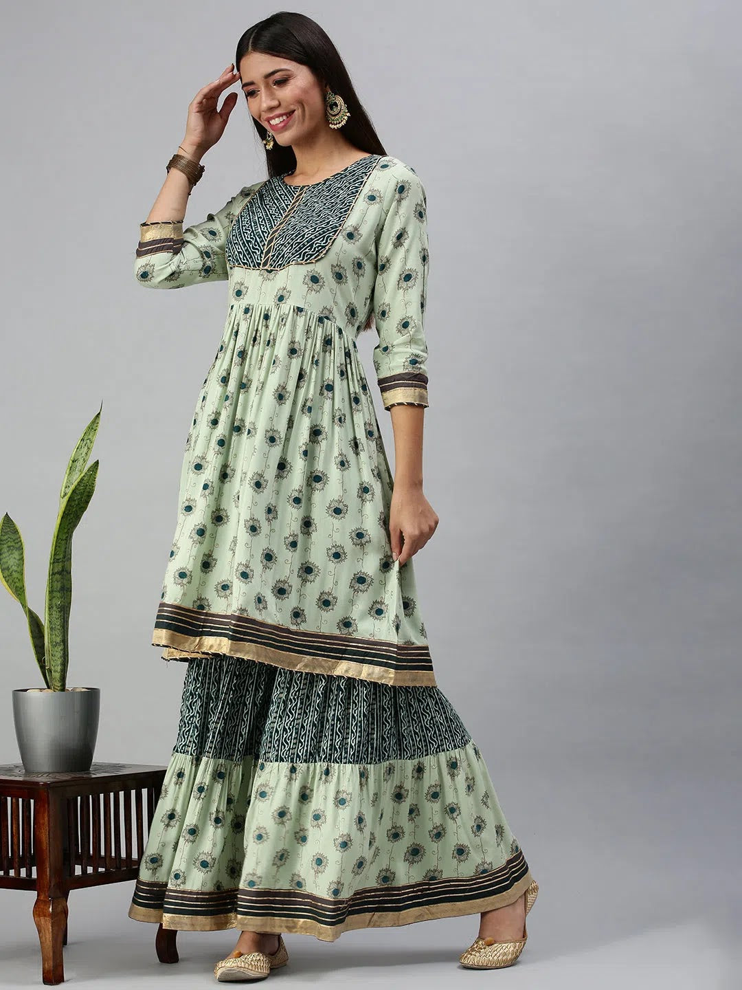 Green Floral Cotton Kurta Sets | Women's Designer Kurta Sets