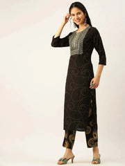 Women's Black Embroidered Kurta Sets-GW-2774-Black