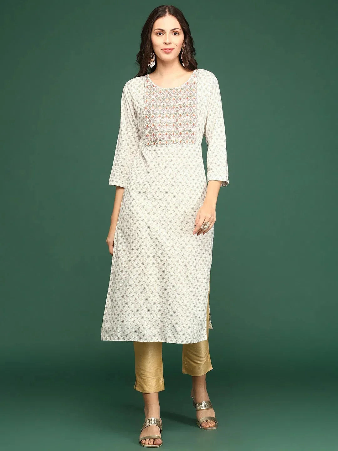 Off White Printed Cotton Kurta | Ladies Indian Kurta - DesiQlo