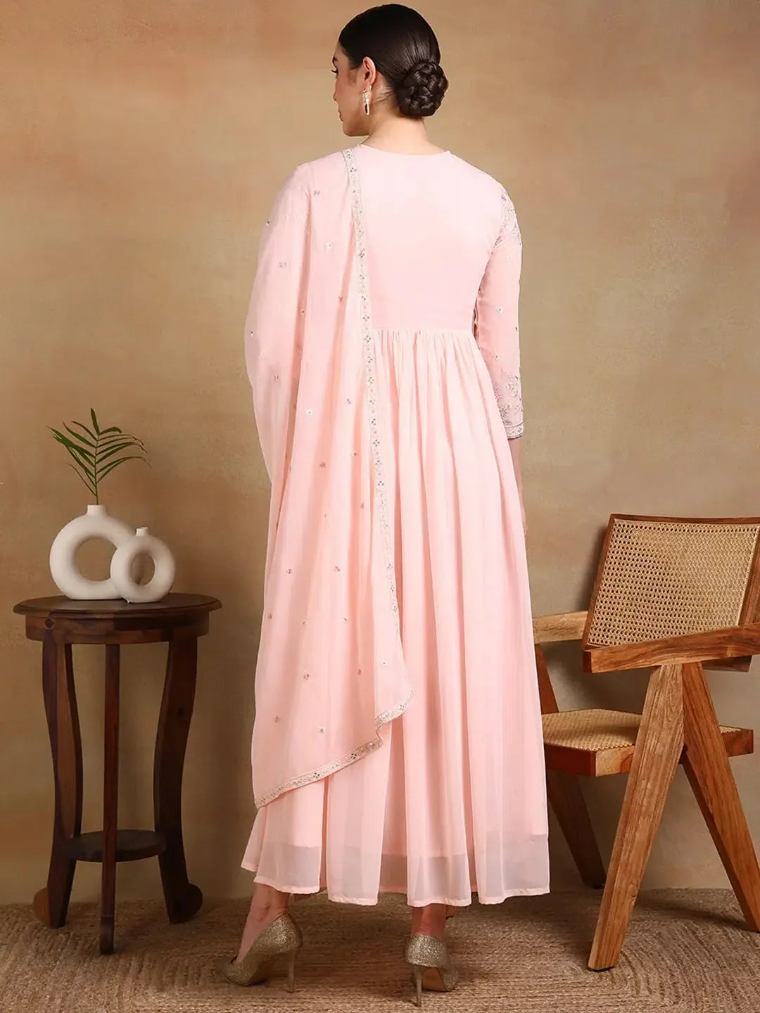 Peach Georgette Anarkali Kurta Set: Embroidered Elegance