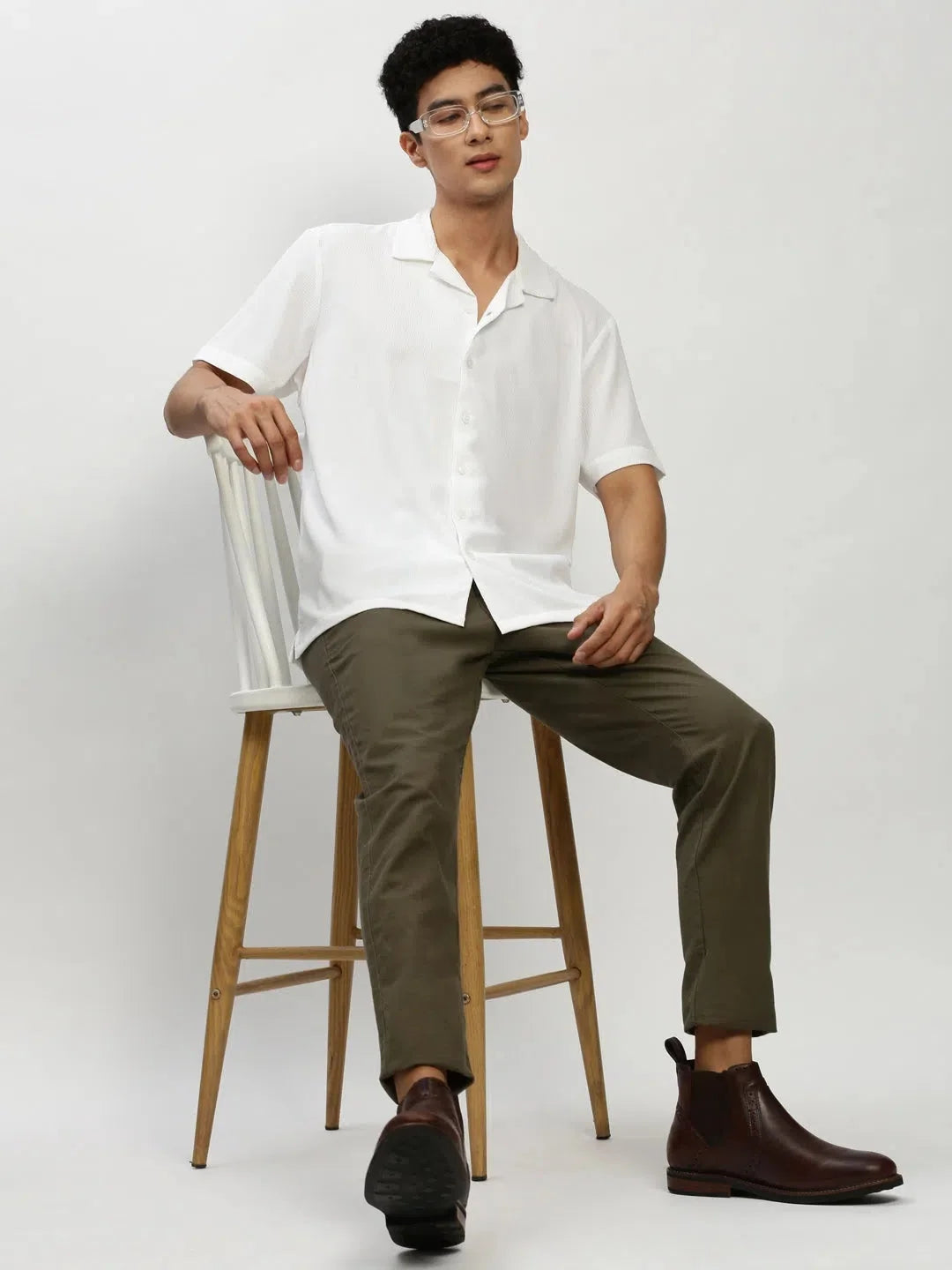 White Solid Mens Shirt - Casual Cotton Shirt by DesiQlo