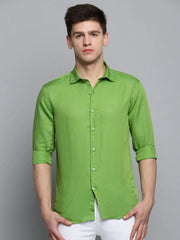 Men Green Solid Casual Shirt-MUNIFICENCEPLAIN-3395-Green