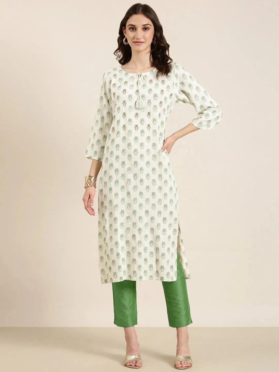 Cream Paisley Cotton Kurta - Elegant Indian Kurta for Ladies