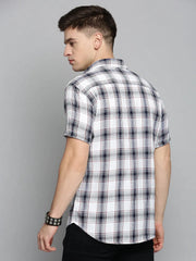 Men White Checked Casual Shirt-MAYACHECKS-4417-White