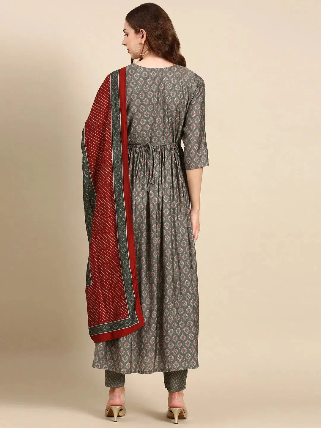 Green Ethnic Motifs Women's Kurta Set | Indian Kurta Sets