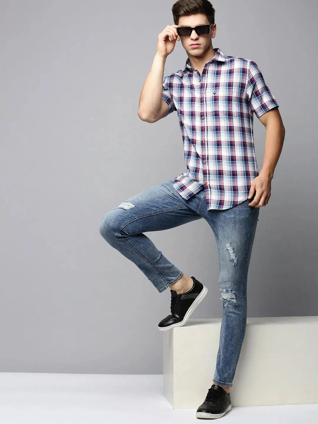 Trendy White Checked Mens Shirt - Cotton Casual Shirt | DesiQlo