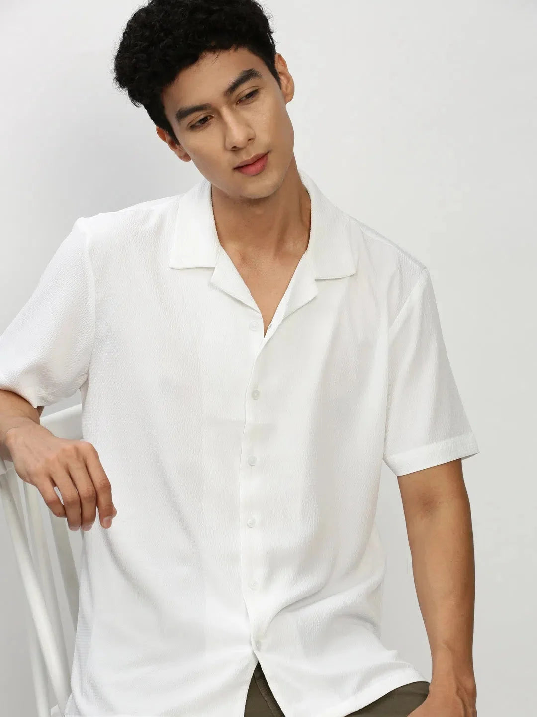 White Solid Mens Shirt - Casual Cotton Shirt by DesiQlo