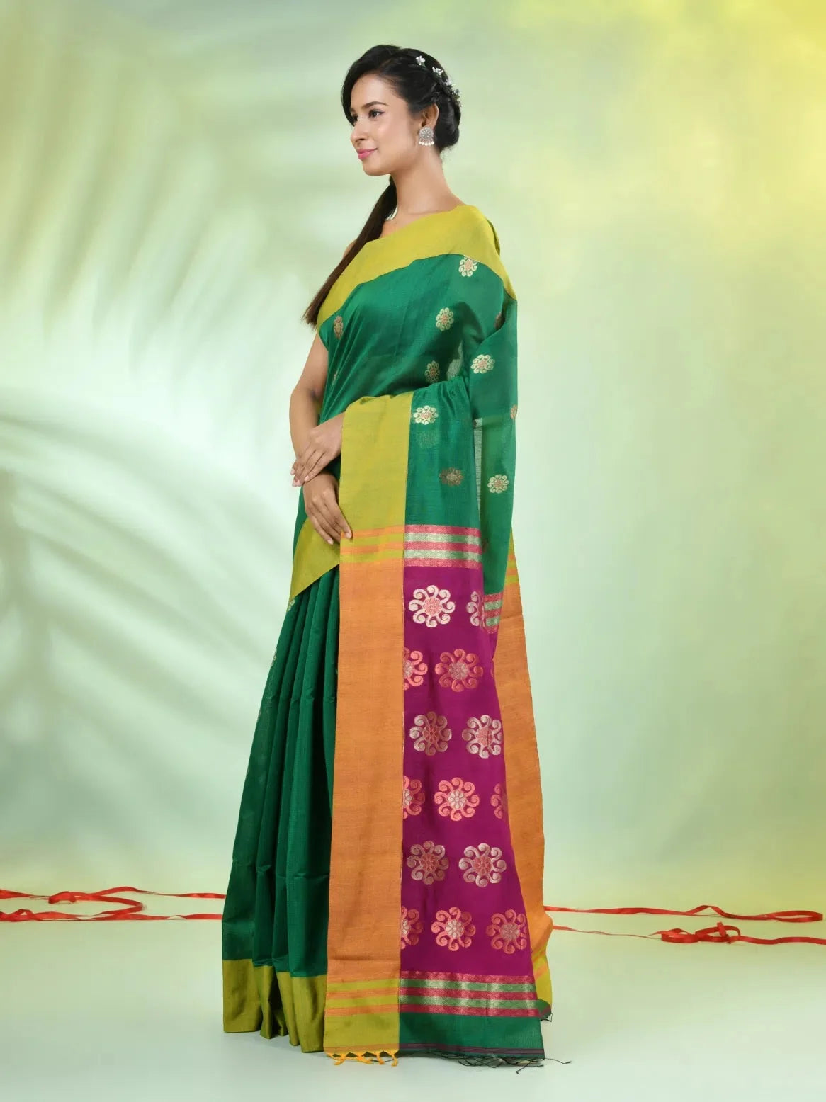 Green Cotton Indian Sari with Ethnic Motifs