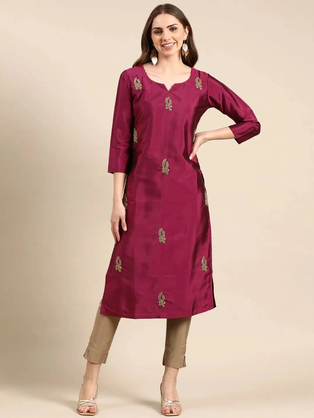 Magenta Embroidered Kurta: Stylish Indian Kurta for Women