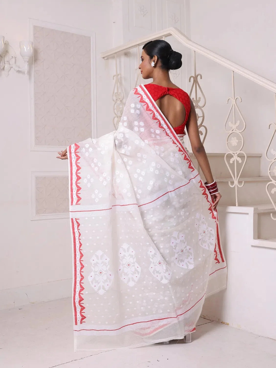 Off White Cotton Jamdani Saree | Indian Wedding Sarees