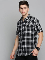 Men Black Checked Casual Shirt-MAYACHECKS-4409-Black