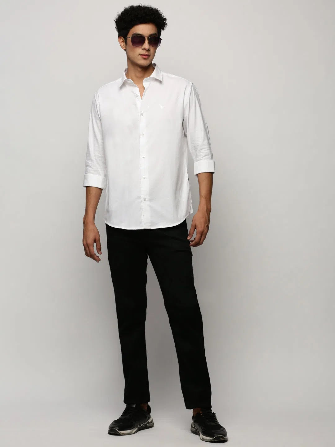 White Solid Cotton Mens Shirt | Formal Shirt Online - DesiQlo
