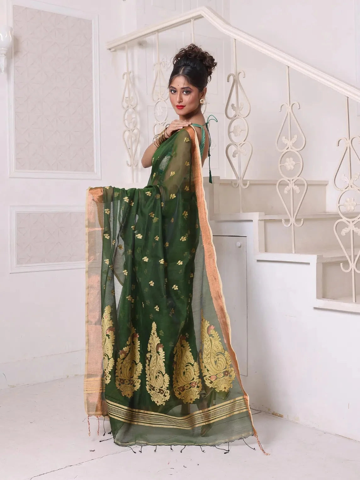 Green Cotton Saree with Zari | Indian Sari Elegance