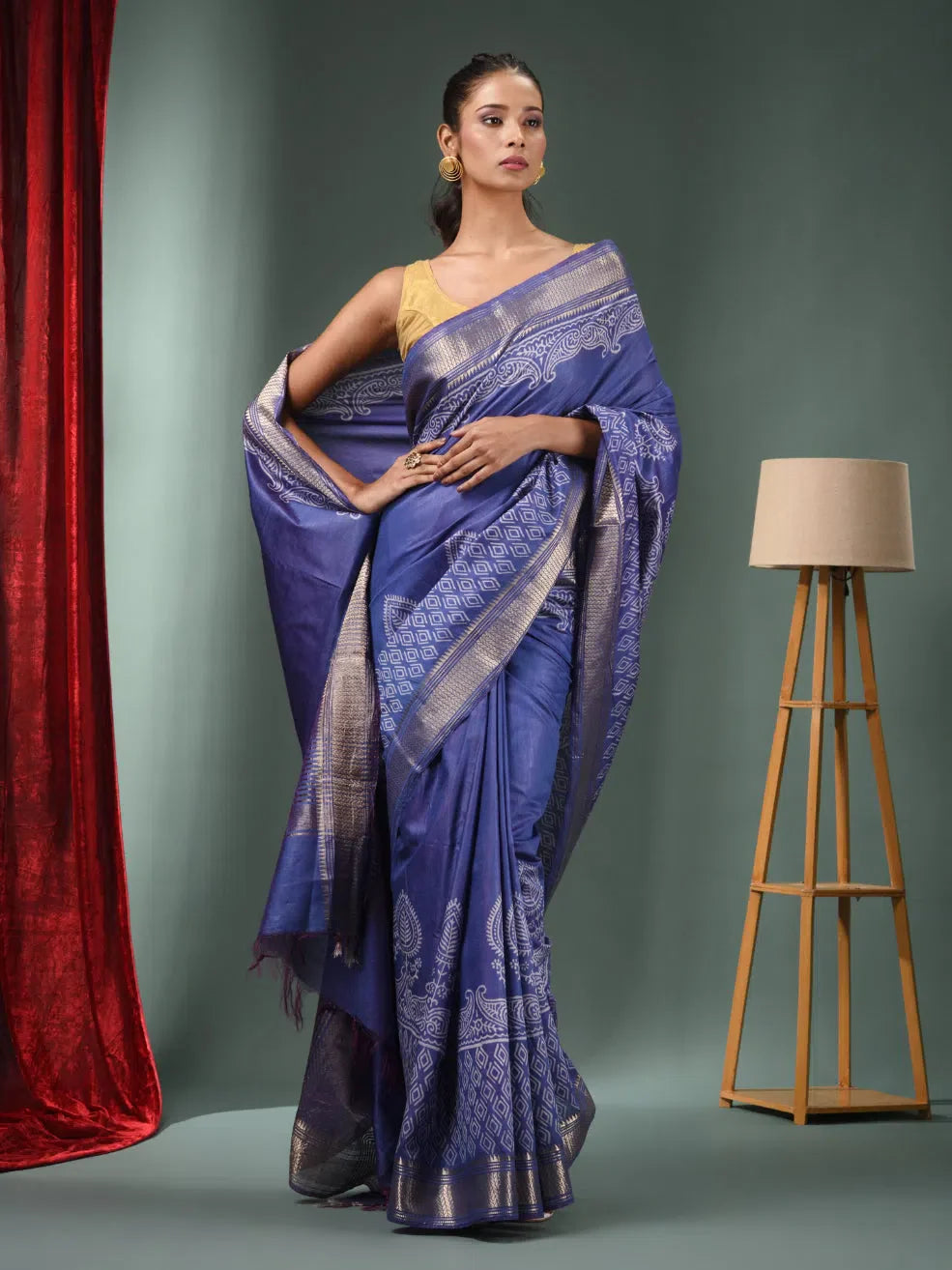 Blue Silk Blend Saree with Zari - Indian Sarees