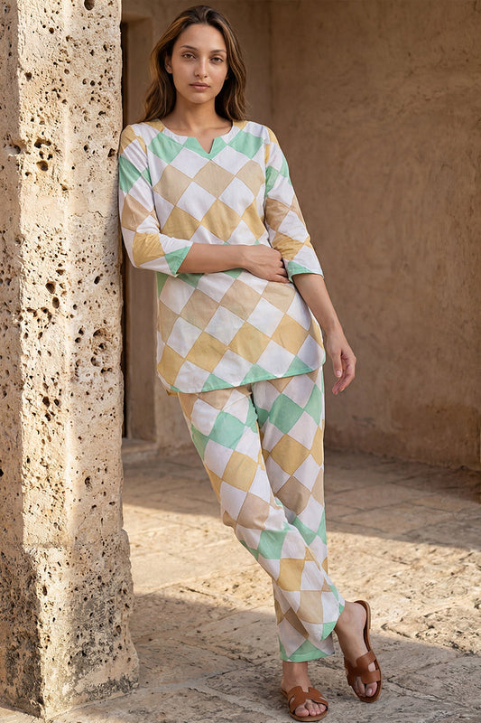 Multi Colour Pure Cotton Geometric Print Night Suit VNWK1026 800