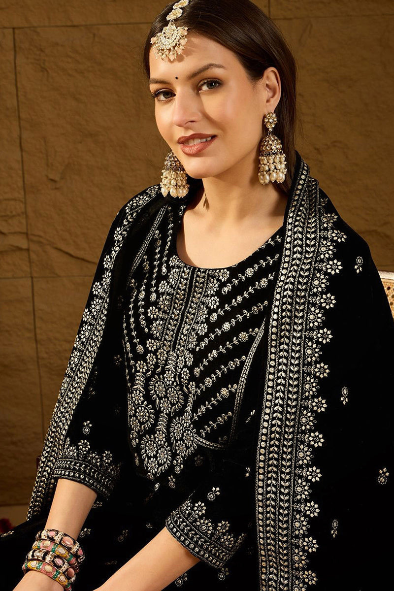 Black Velvet Ethnic Motifs Printed Straight Trousers Suit Set PKSKD292