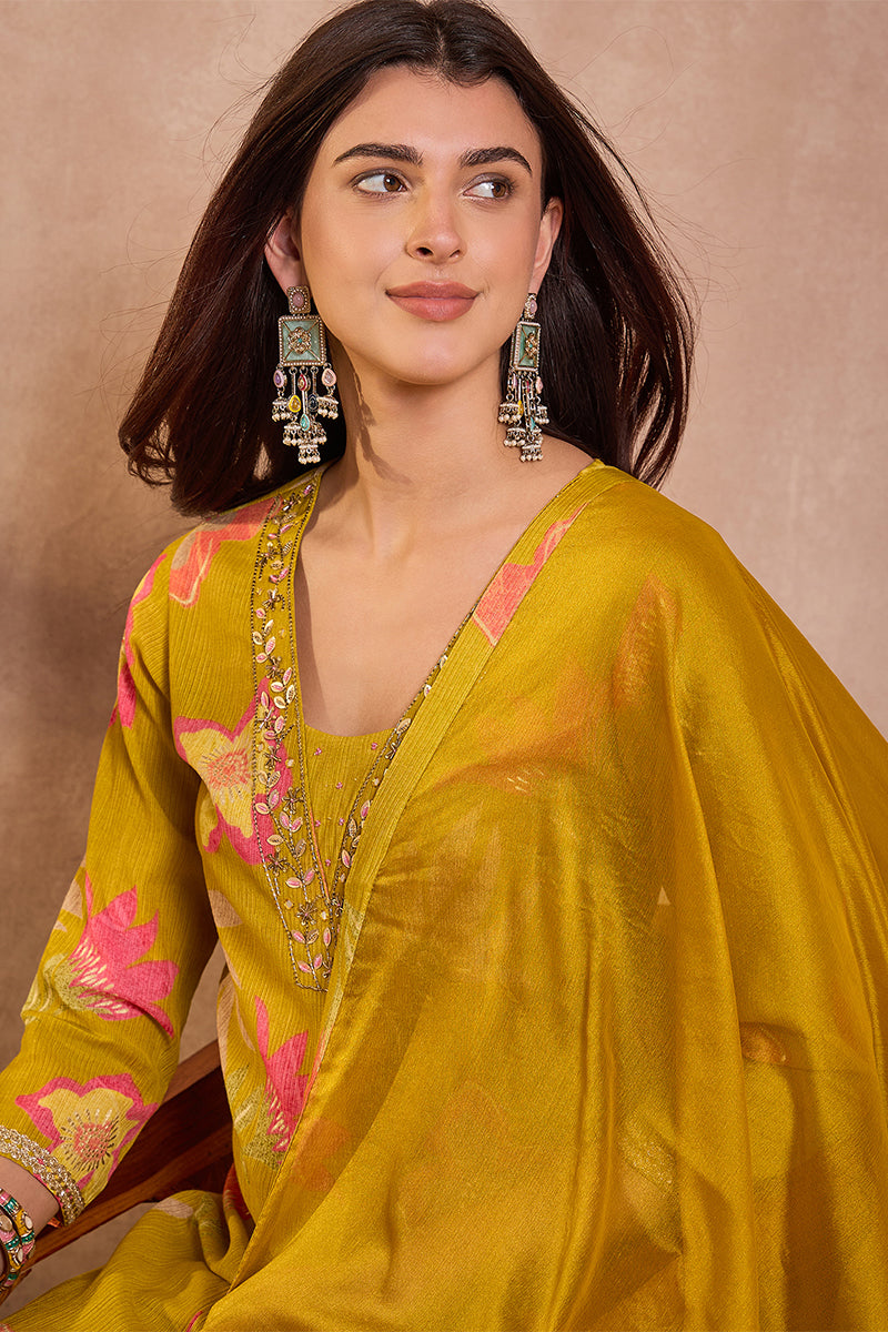 Yellow Viscose Floral Printed Straight Kurta Sets PKSKD3163