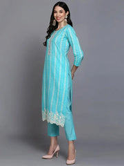 Women Turquoise Blue Rayon Printed Straight Kurta Pant Set