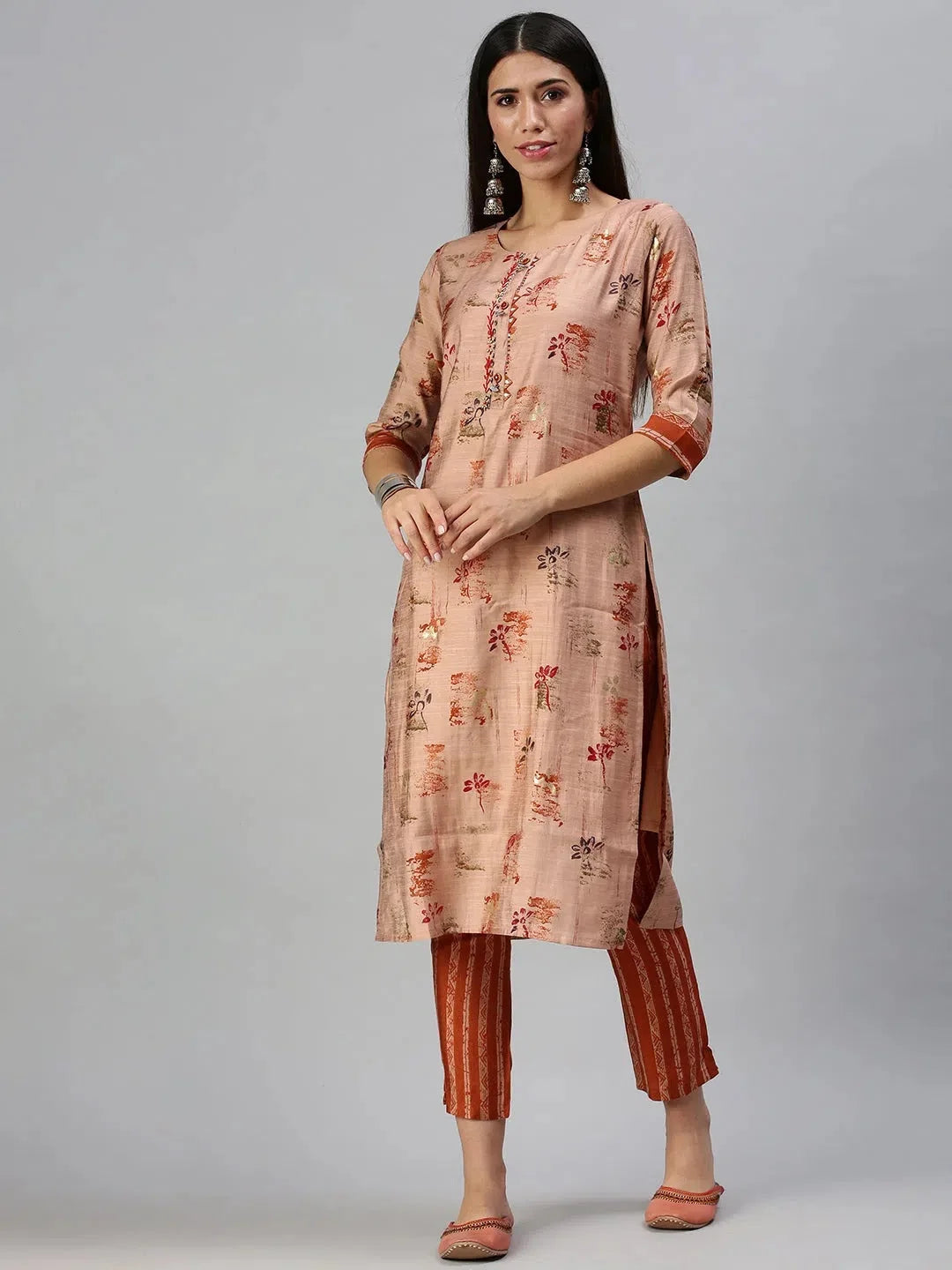 Peach Floral Kurta Set | Women's Designer Indian Kurta Sets