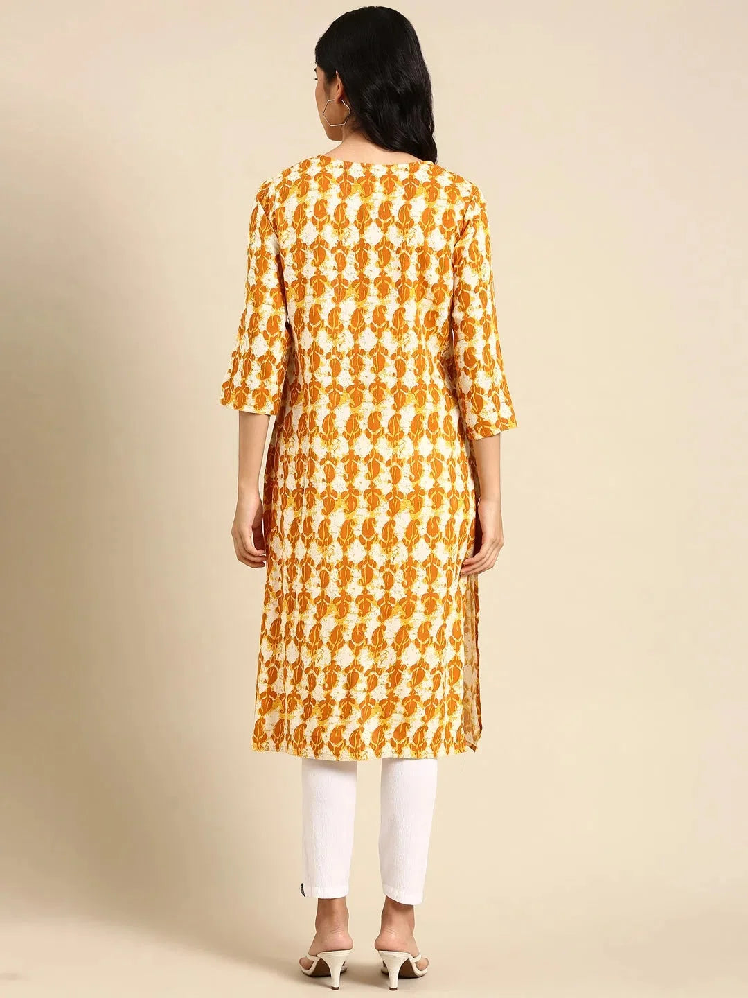 Off White Printed Kurta | Cotton Indian Kurtis | DesiQlo