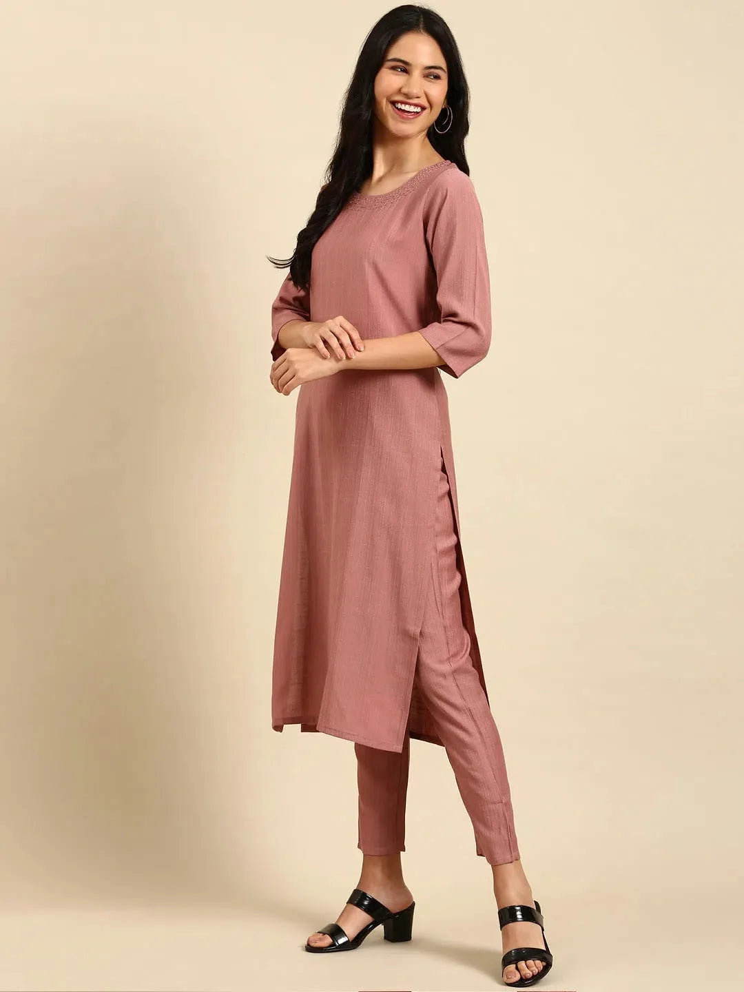 Mauve Embroidered Cotton Women's Kurta Set | Designer Sets
