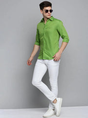 Men Green Solid Casual Shirt-MUNIFICENCEPLAIN-3395-Green