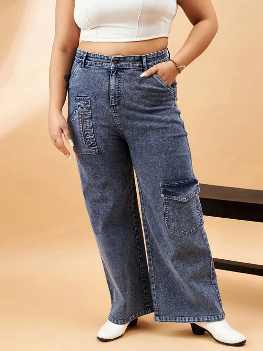 Women Ice Blue Metal Zipper Pocket Straight Jeans 1200
