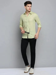 Men Green Solid Casual Shirt-MUNIFICENCEPLAIN-3398-Green