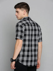 Men Black Checked Casual Shirt-MAYACHECKS-4409-Black