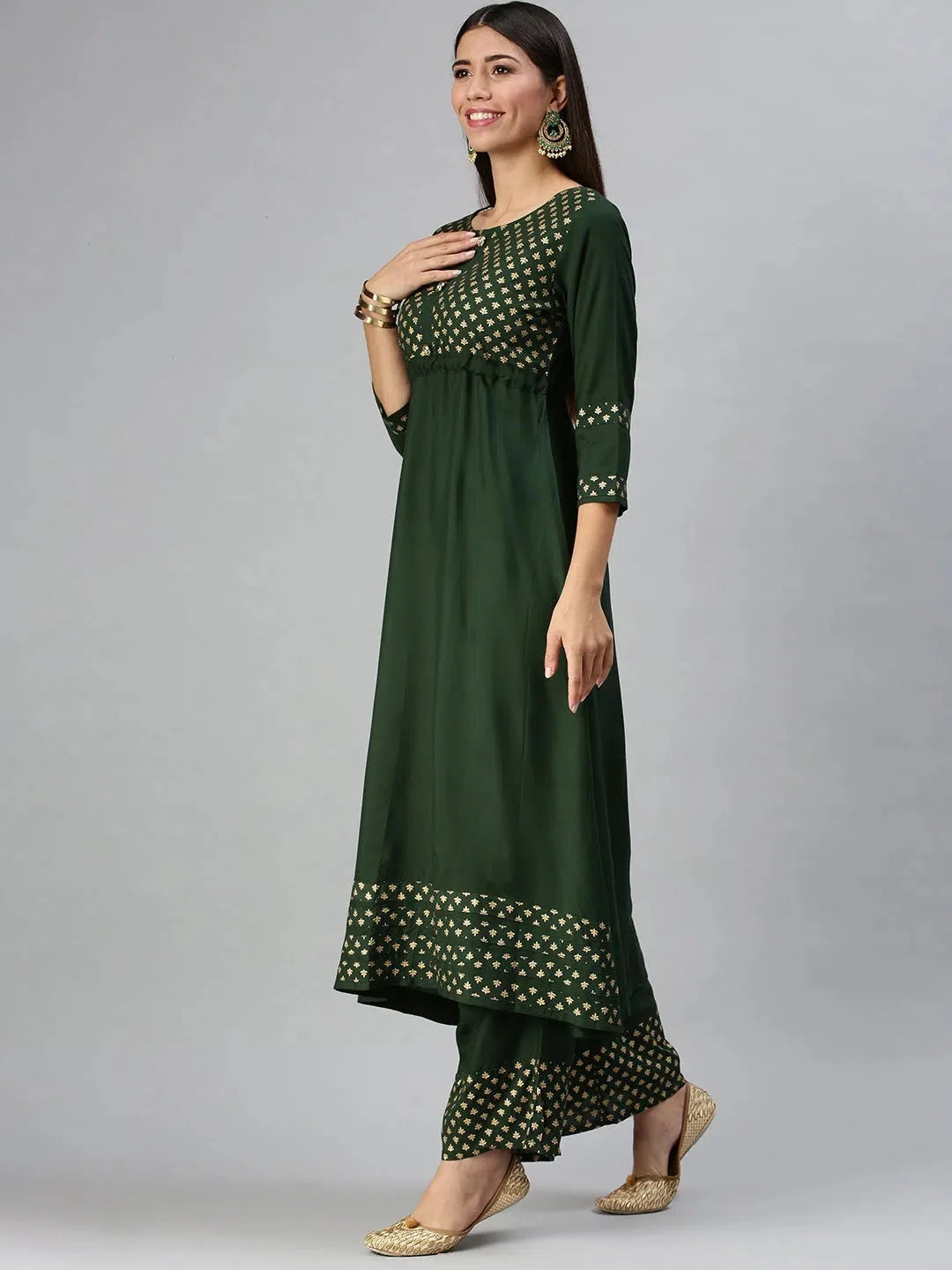Green Printed Women's Kurta Sets | Cotton Indian Kurta Sets