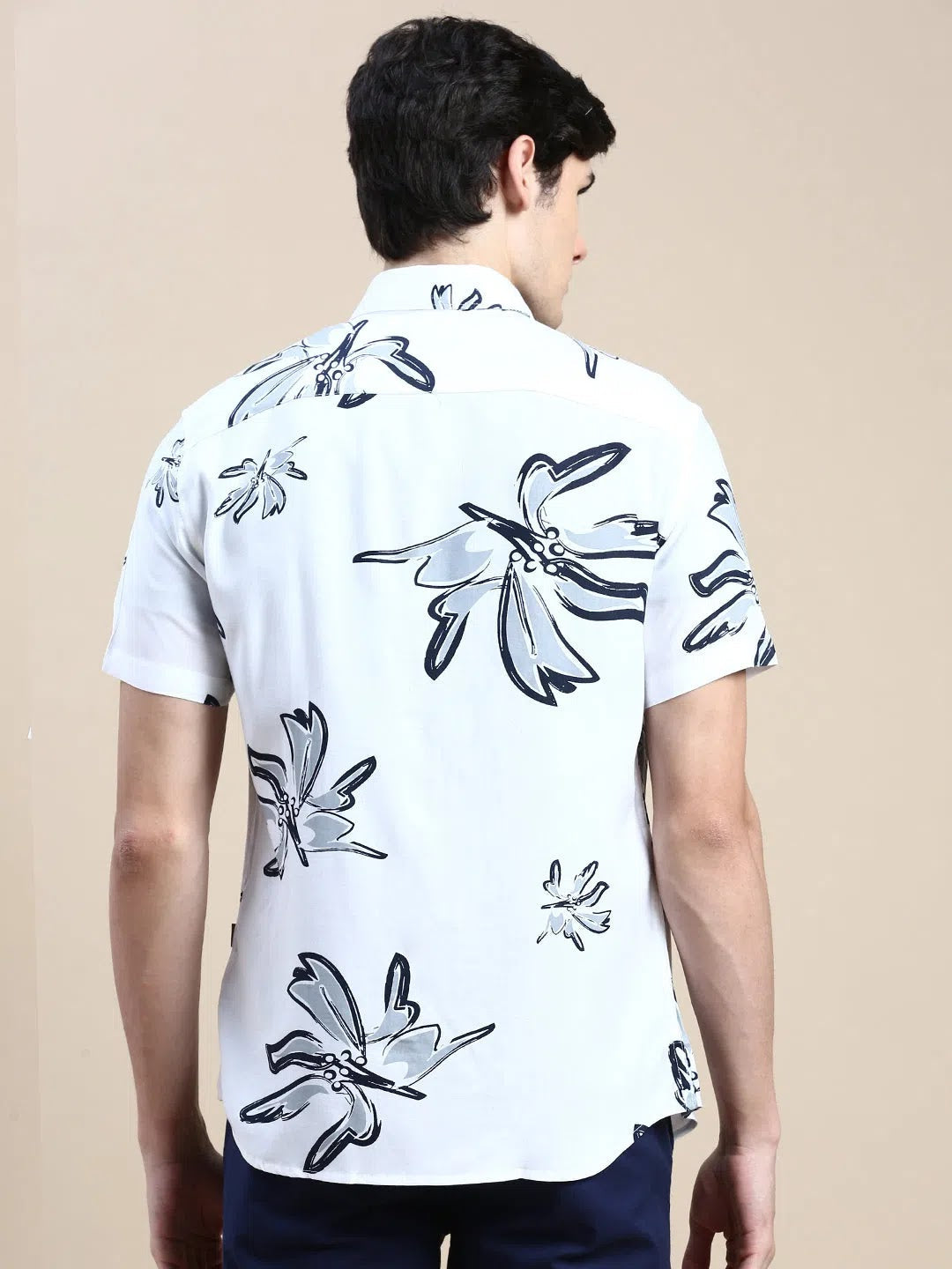 White Floral Cotton Mens Shirt - Printed Beach Shirts | DesiQlo