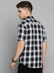 Men White Checked Casual Shirt-MAYACHECKS-4416-White