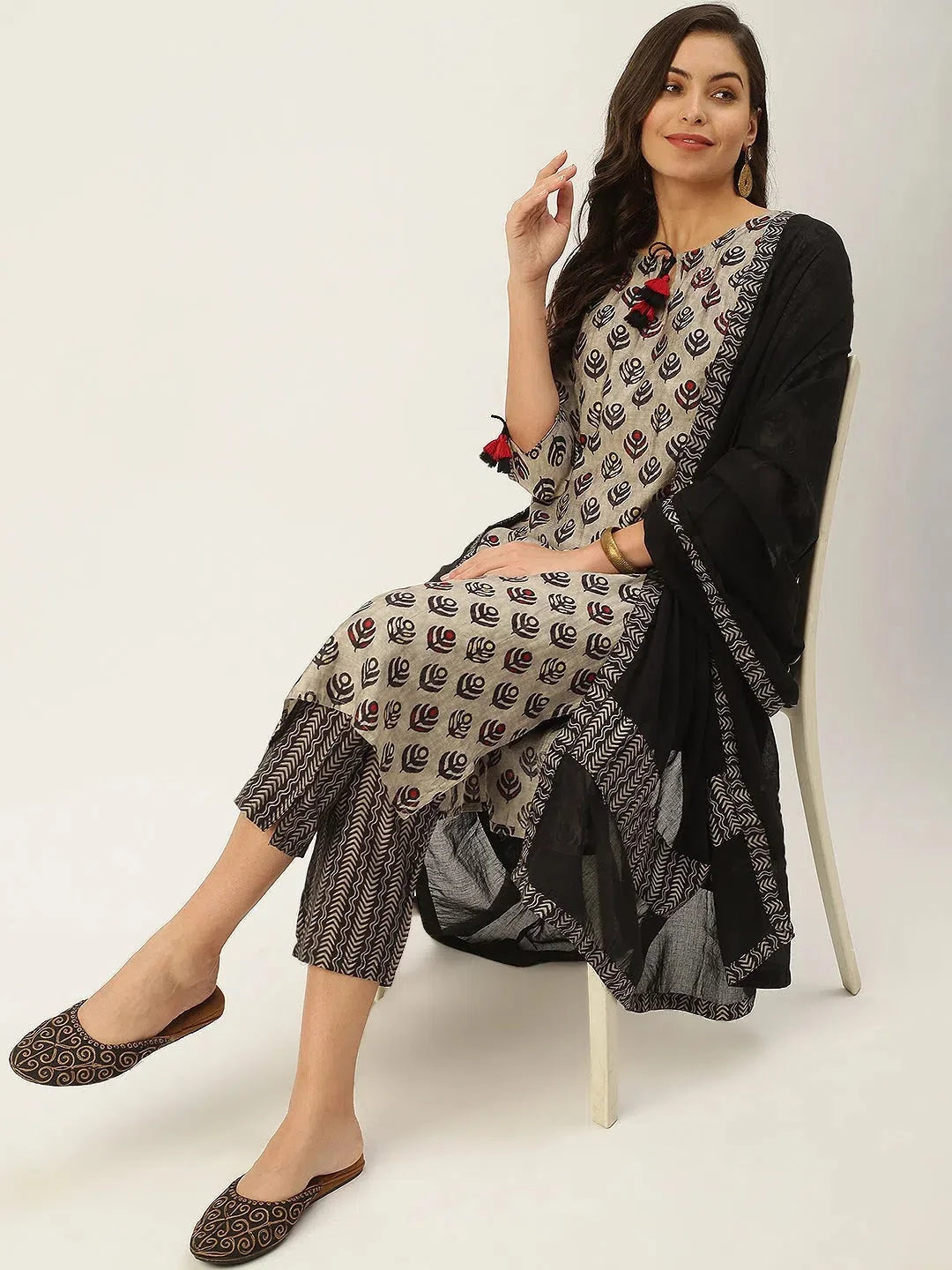 Grey Cotton Indian Kurta Sets | Women's Kurta Sets with Dupatta