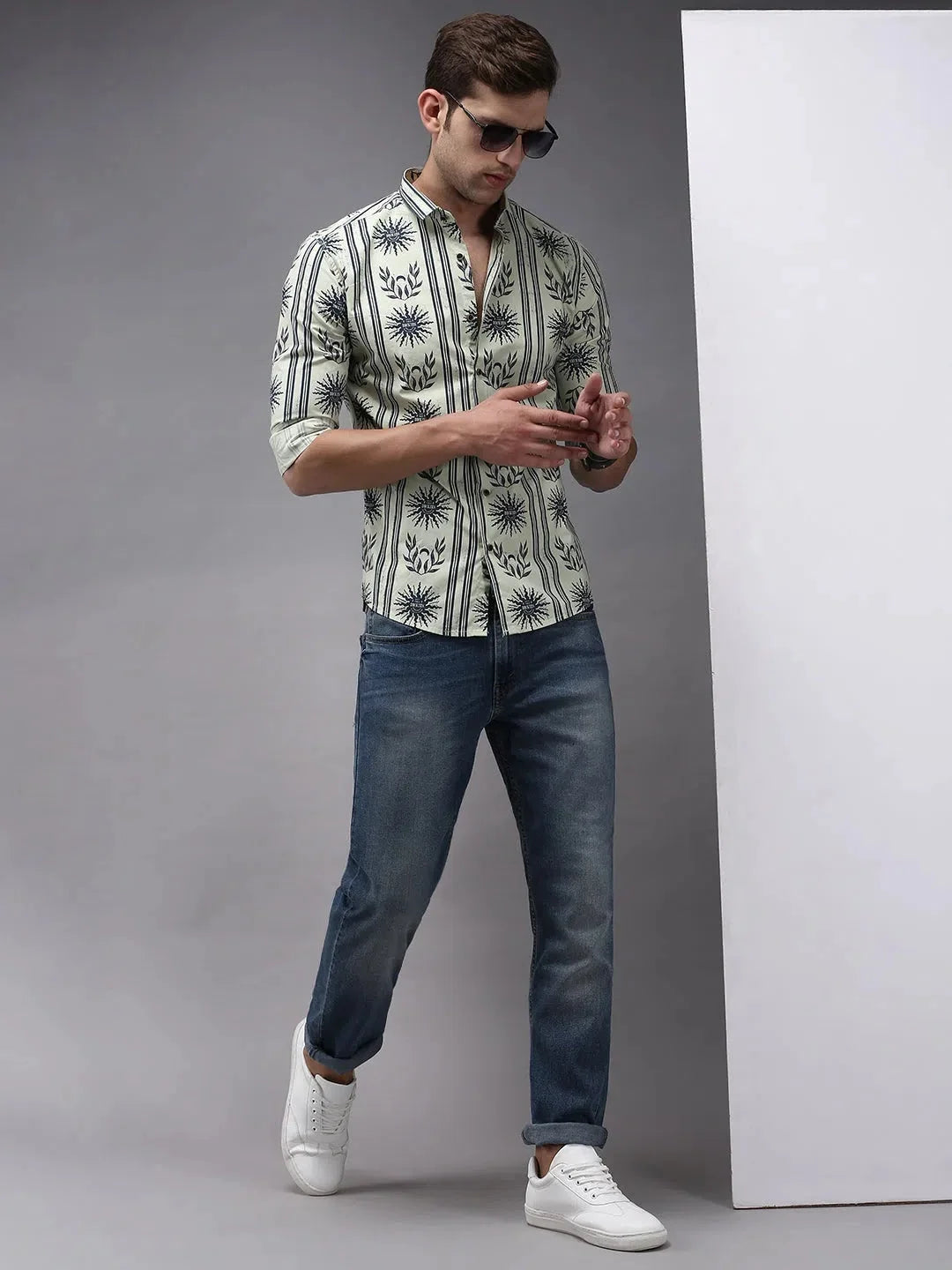 Green Printed Mens Shirt | Cotton Casual Shirt - DesiQlo