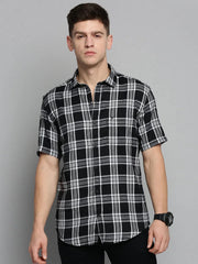 Men Black Checked Casual Shirt-MAYACHECKS-4409-Black