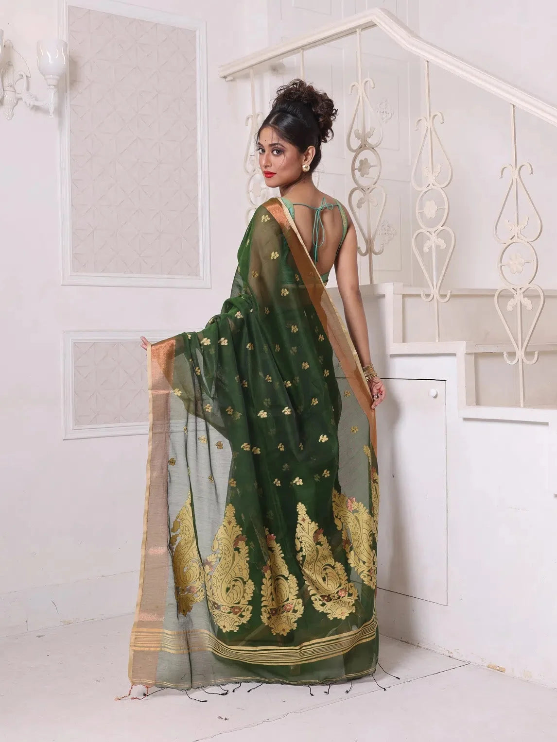 Green Cotton Saree with Zari | Indian Sari Elegance