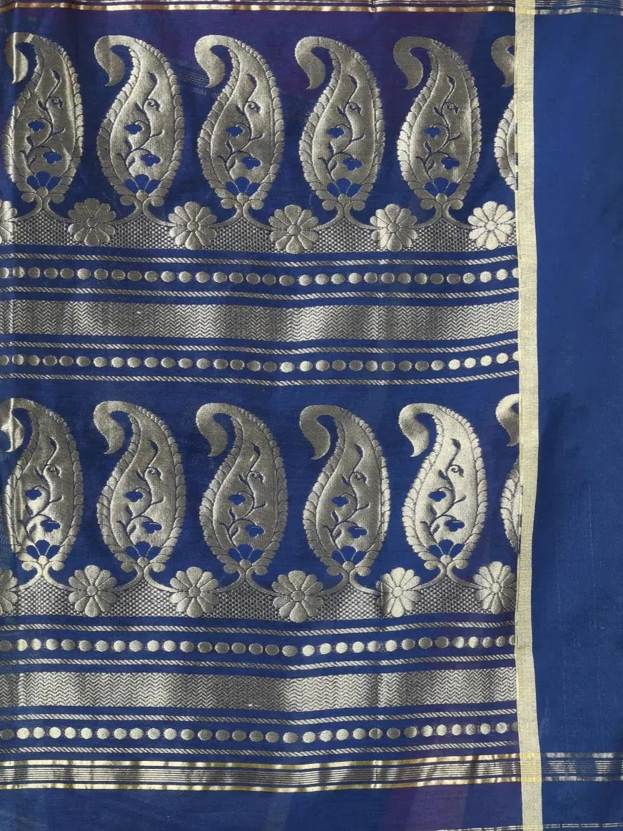Green Cotton Indian Sari with Ethnic Motifs