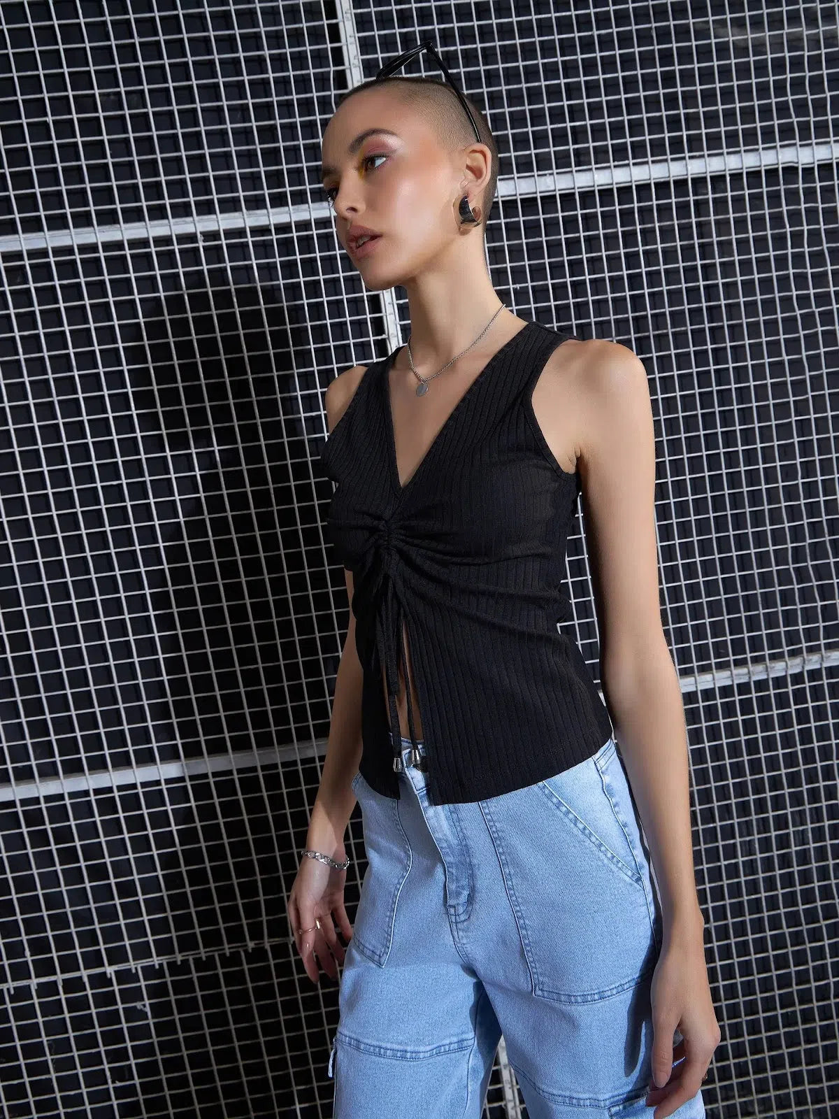 Black Ribbed Ruched Top - Trendy Women's Western Wear