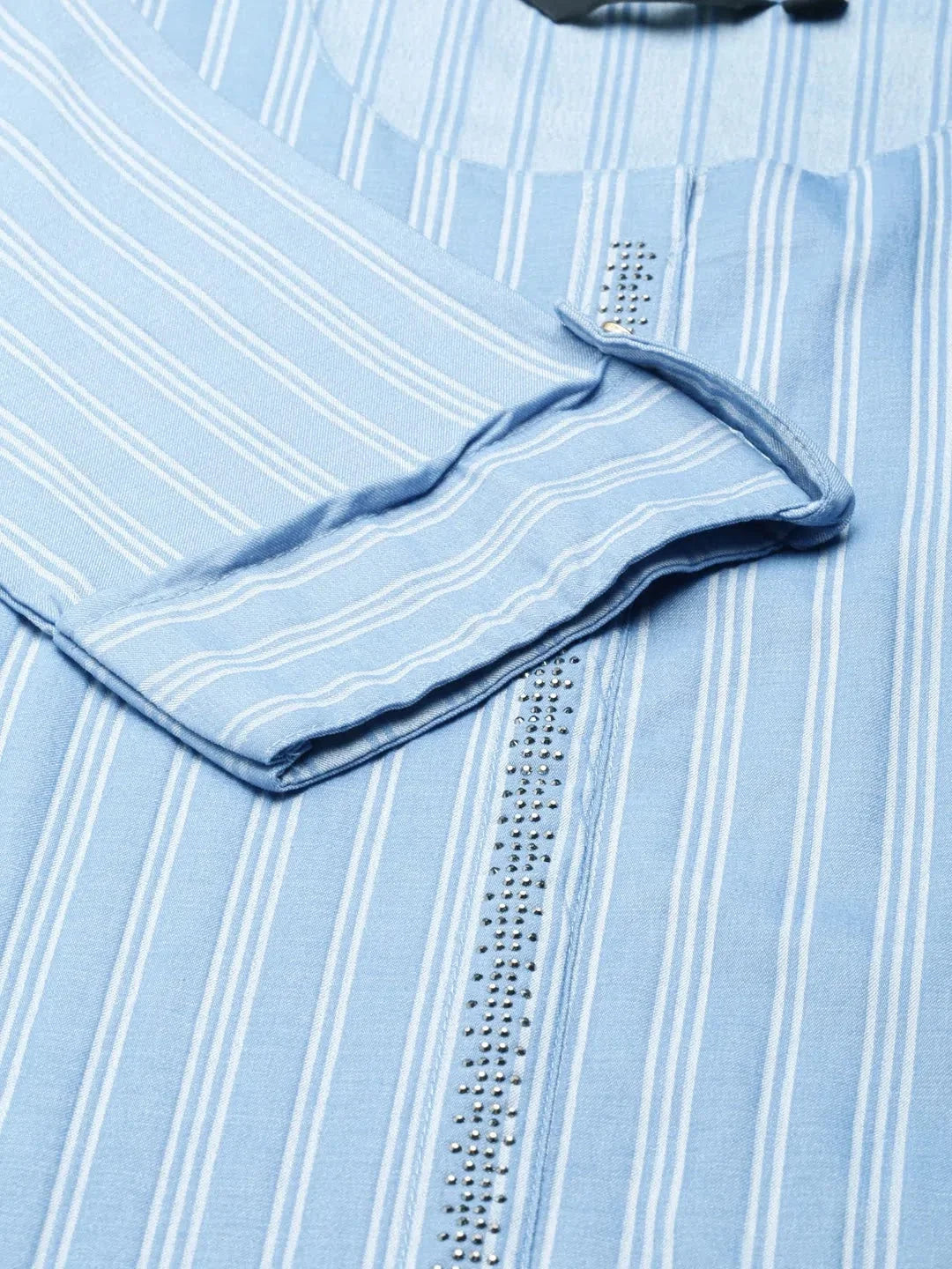 Women's Blue Printed Straight Kurta | Trendy Indian Kurta for Women