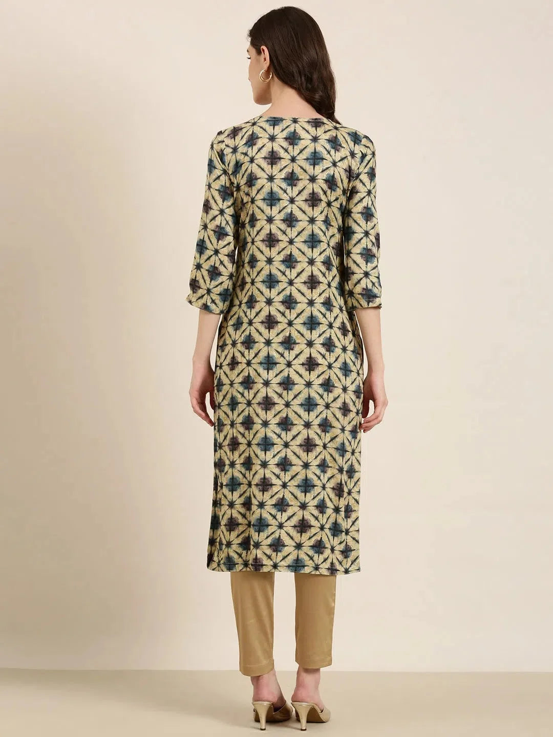 Beige Geometric Indian Kurtas - Women's Cotton Kurtas Online