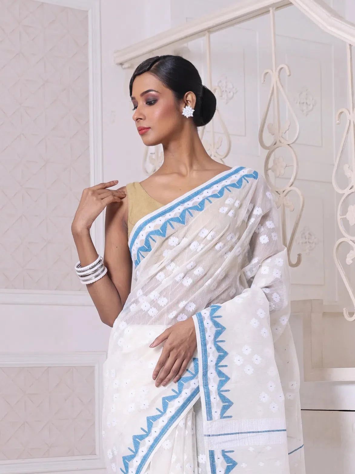 Off White Cotton Jamdani Saree | Designer Sarees India