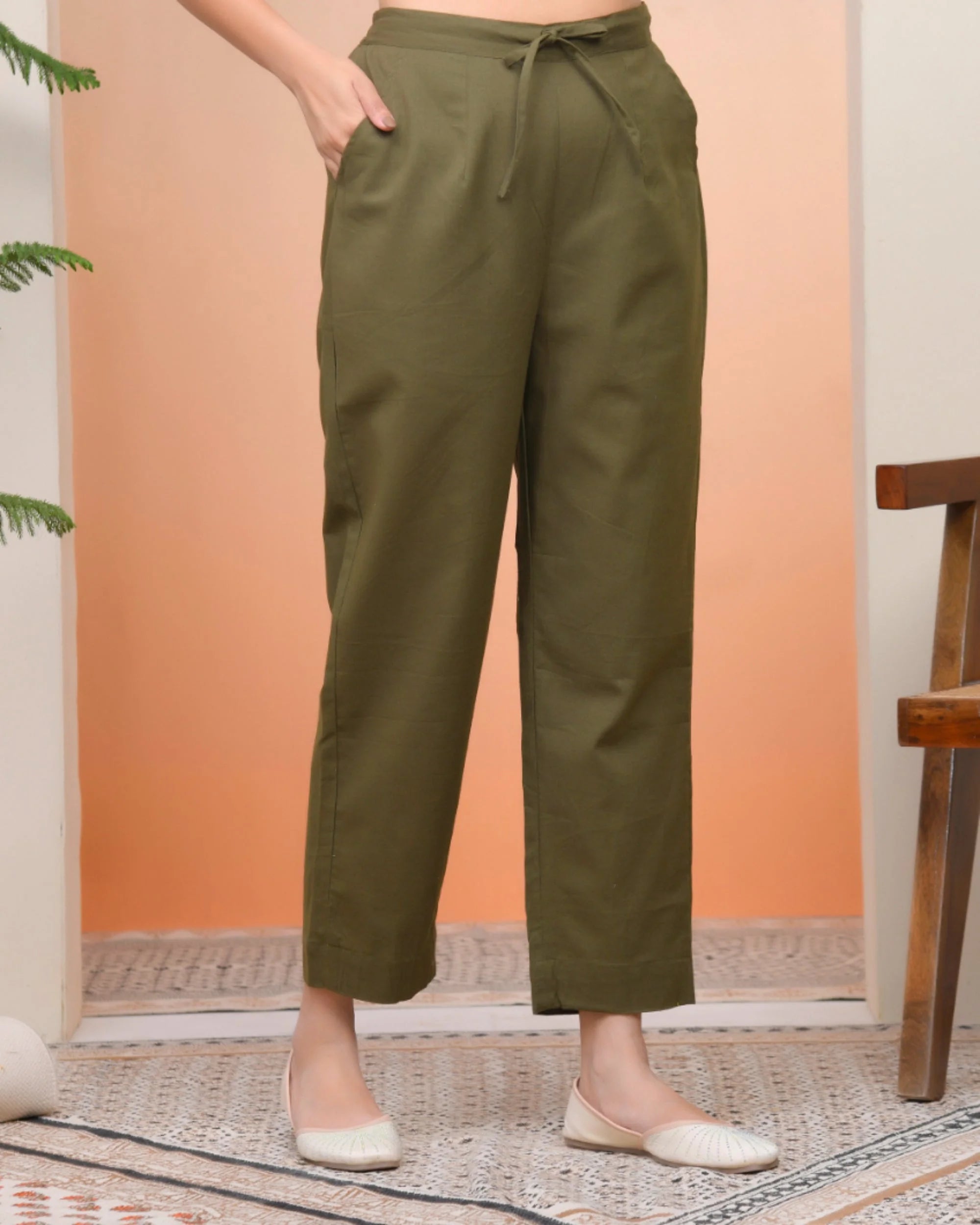 Women Olive Green Cotton Flax Solid Straight Pants